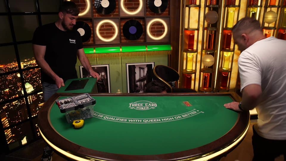 EZ Three Card Poker